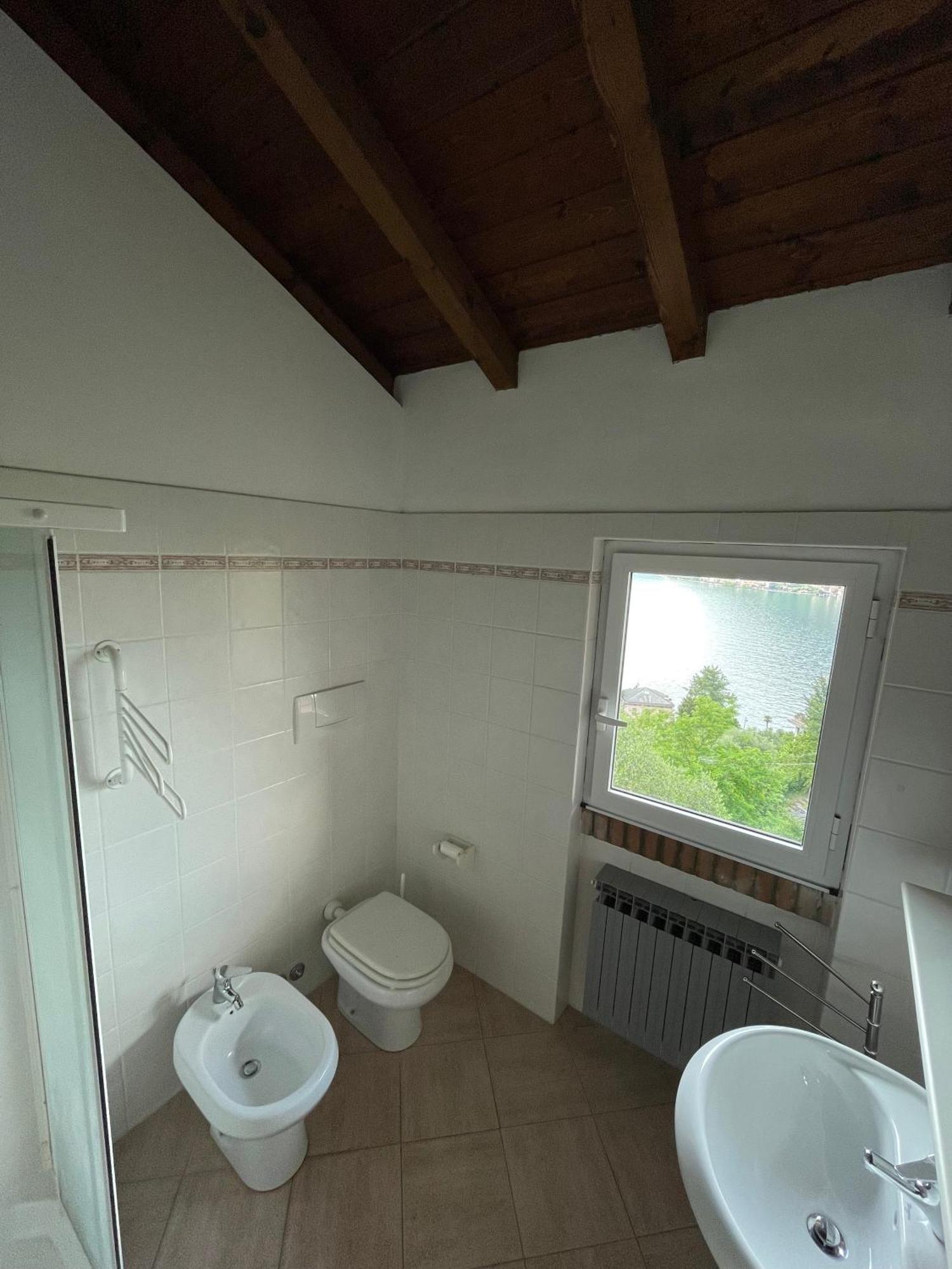 Appartamento Lake View Di Villa Giuliana Sulzano Extérieur photo